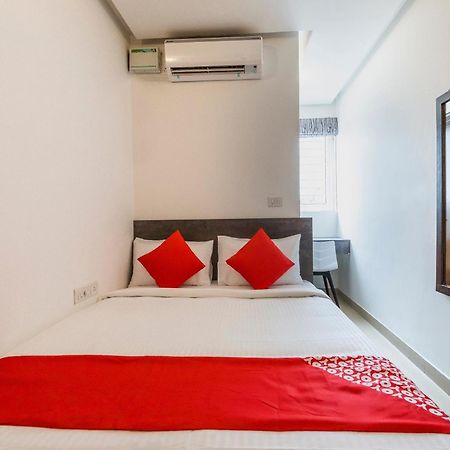 Super Townhouse Hebbal Hotel Bangalore Luaran gambar