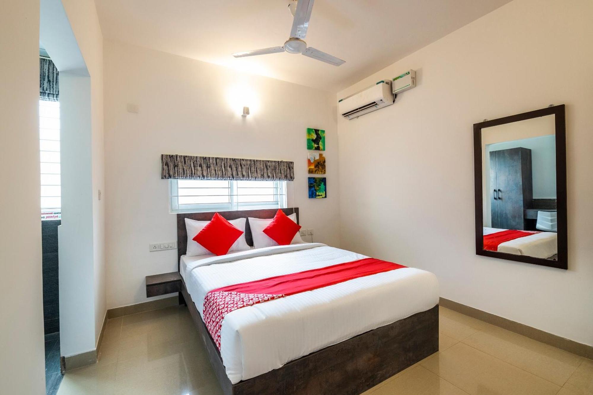 Super Townhouse Hebbal Hotel Bangalore Luaran gambar