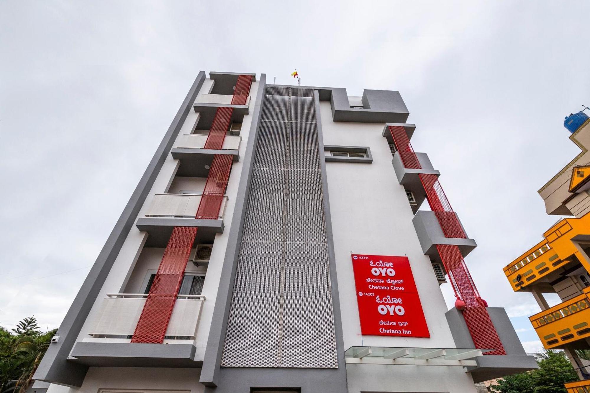Super Townhouse Hebbal Hotel Bangalore Luaran gambar